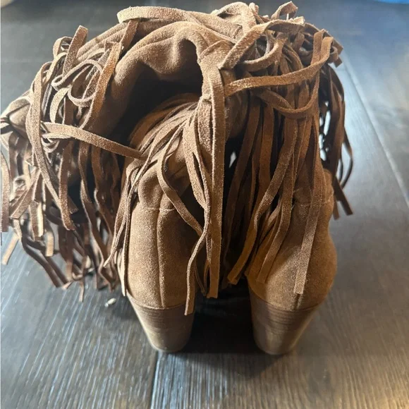 Kenneth Cole New York - Suede Fringe Tan Boots - Picture 4 of 5
